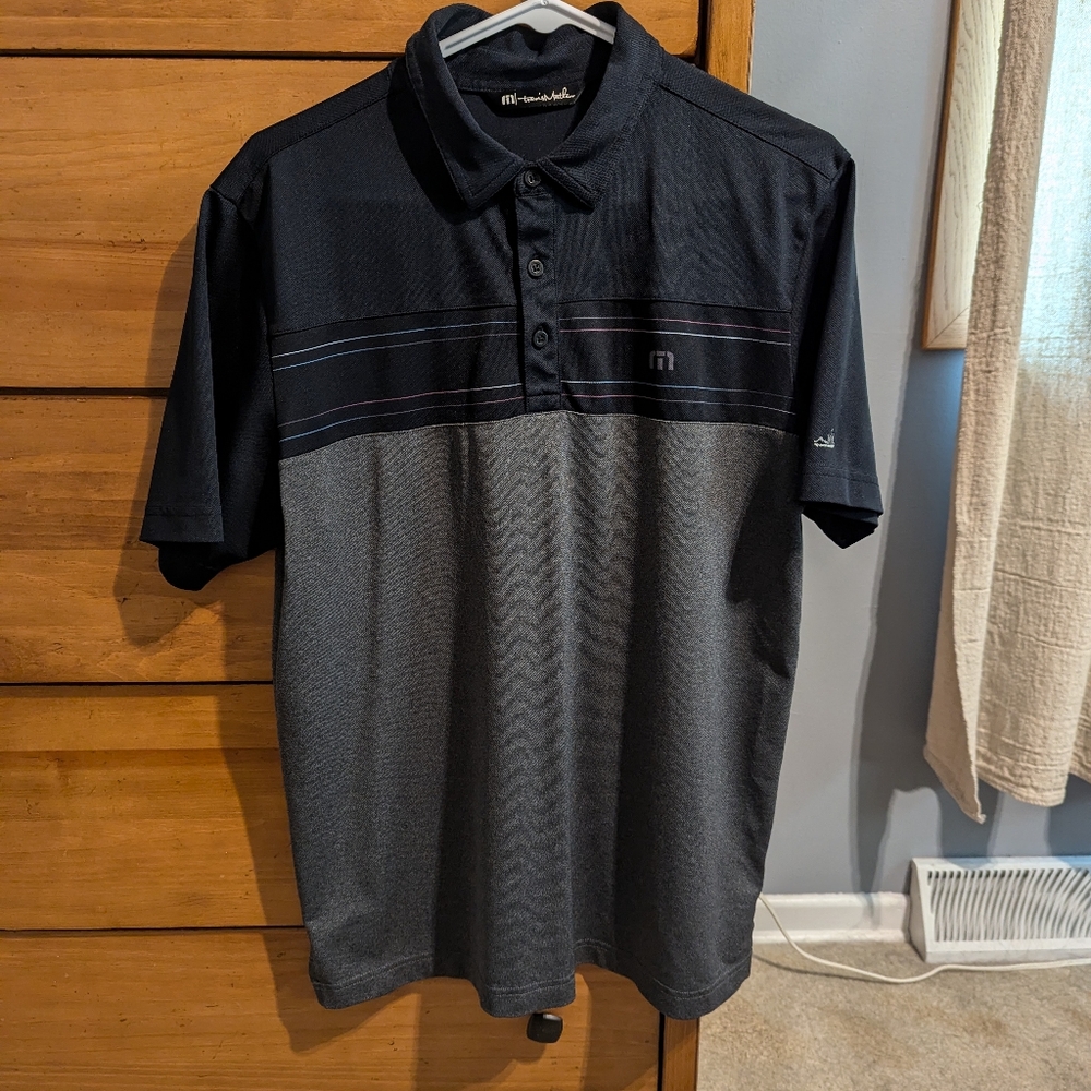 TRAVIS MATHEW POLO SIZE M